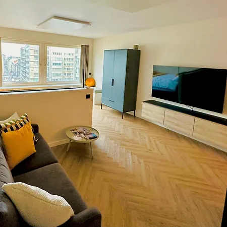 Apartament By Aimee - 20m From The & In Centre! *