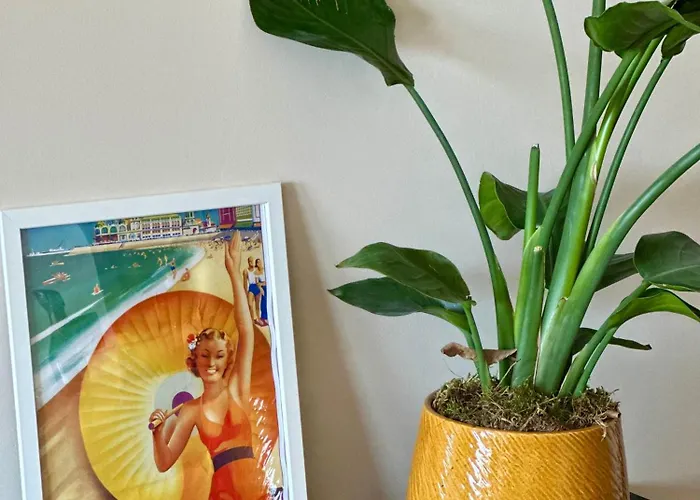 Apartment By Aimee - 20m From The & In Centre!