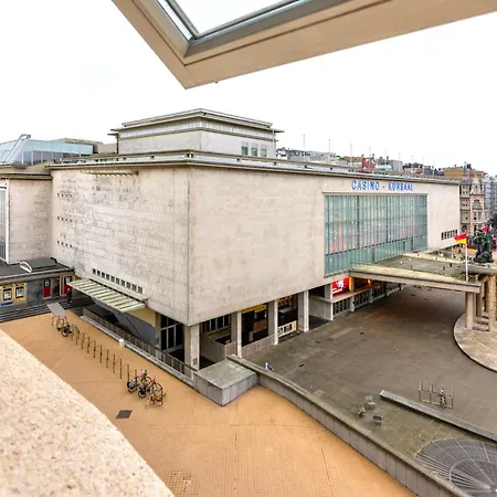 By Aimee - 20m From The & In Centre! * אוסטנדה